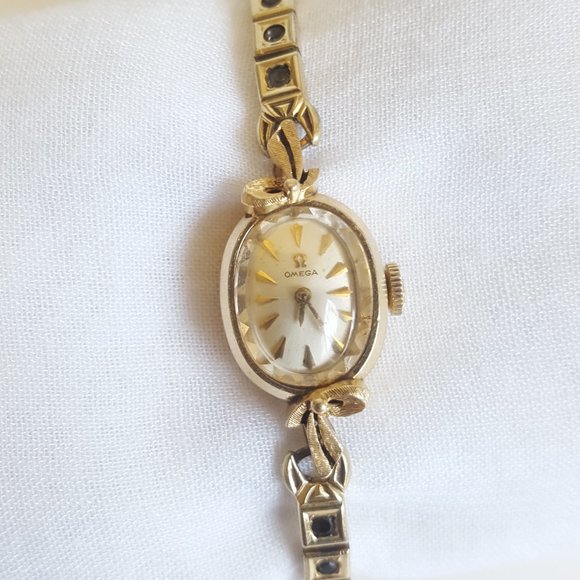 OMEGA SOLID Gold 14k Watch - Picture 3 of 13